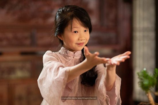 featured image little linda chinese tea rituals gong fu cha ceremony young tea artist featured image little linda chinese tea rituals gong fu cha ceremony young tea artist